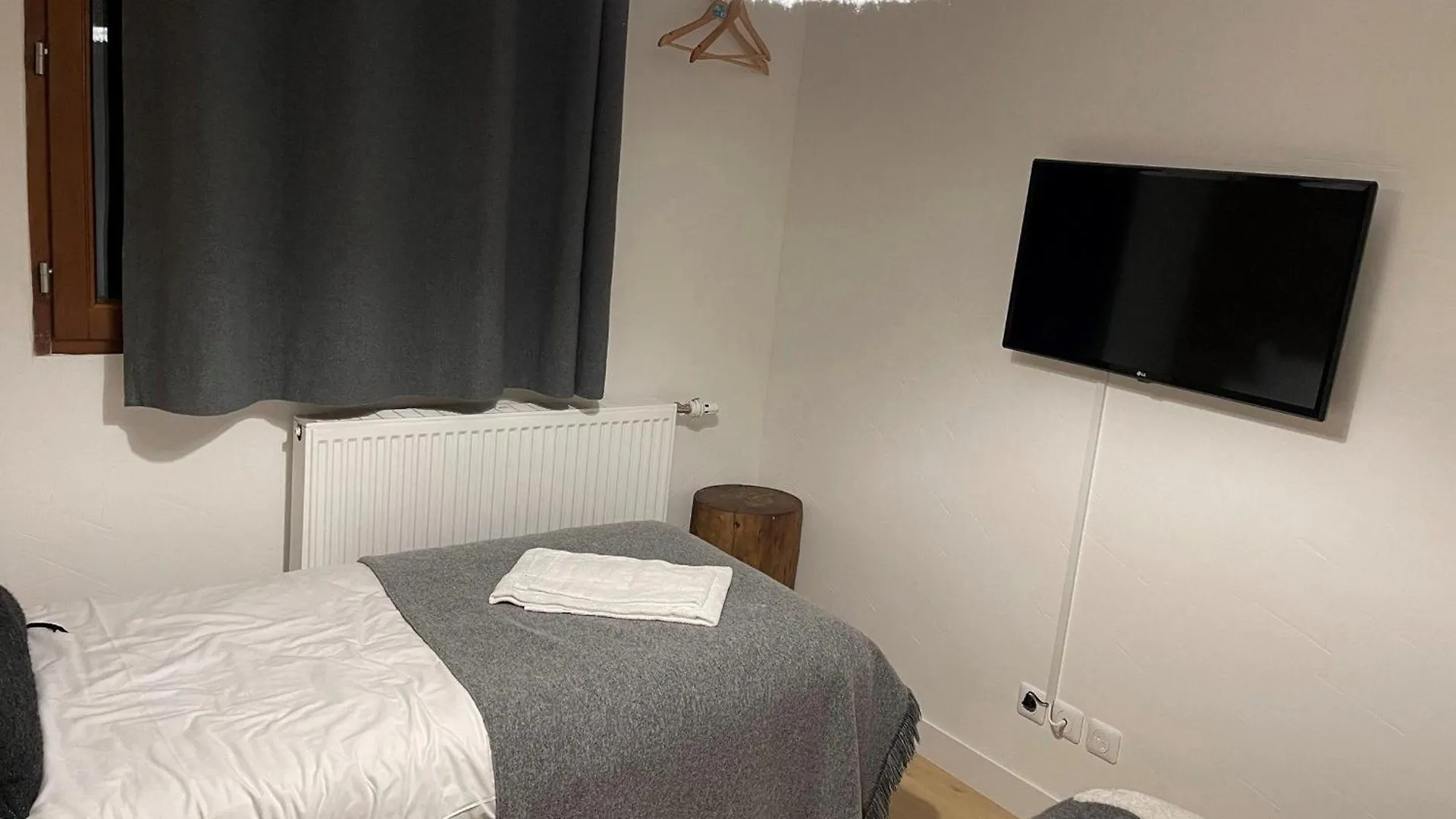 Bel Appartement T3 En Residence Neuve Avec Parking Et Wifi, Proche Du Village Et Ski-Bus - Fr-1-624-168 Samoens Apartment